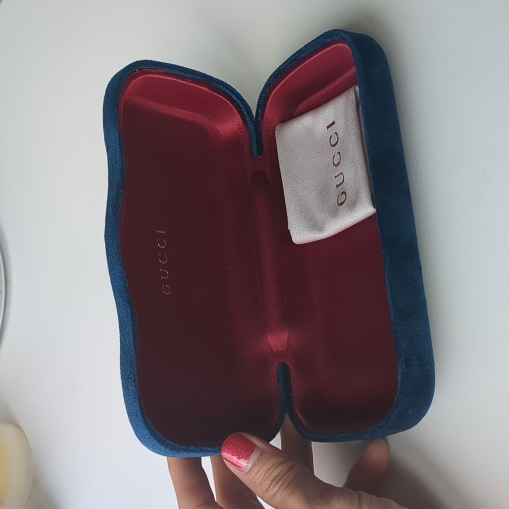 NWOT Gucci sunglasses case